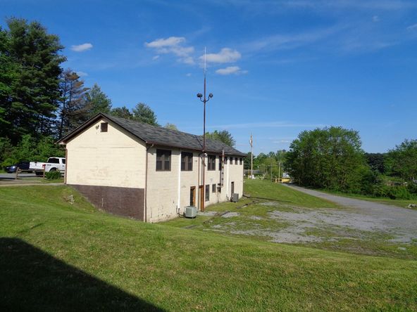 157 Willis Ave, Crab Orchard, WV 25827